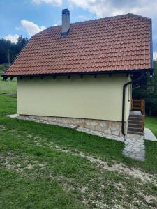 Budova, kde se prázdninový dům nachází