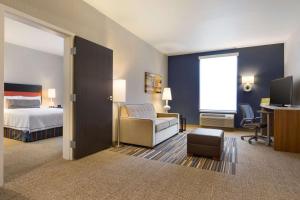 Katil atau katil-katil dalam bilik di Home2 Suites by Hilton Phoenix Chandler