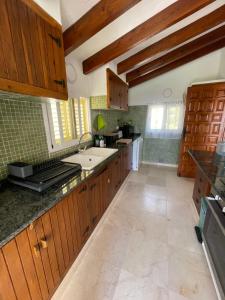 A kitchen or kitchenette at Casa Puput