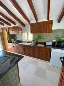 A kitchen or kitchenette at Casa Puput
