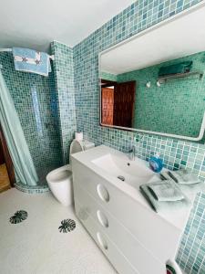 A bathroom at Casa Puput