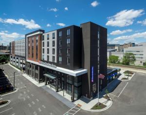 a rendering of the hampton inn and suites building at Hilton Garden Inn Madison Downtown, WI in Madison