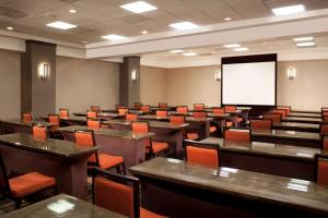 Konferenční prostory v ubytování Embassy Suites by Hilton Austin Arboretum