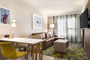 Телевізор і / або розважальний центр в Embassy Suites By Hilton Boulder