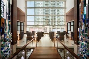 Posezení v ubytování Embassy Suites by Hilton Denver Downtown Convention Center