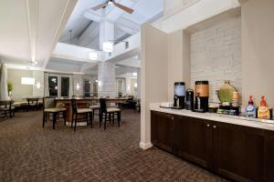 Drykkir á Homewood Suites by Hilton Boulder