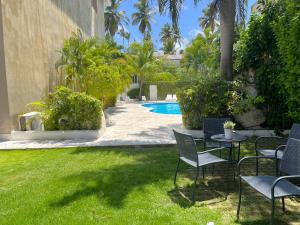 Bazén v ubytování Beauty Orquidea 2bed apartment in El Cortecito Playa Bavaro nebo v jeho okolí