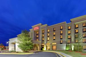 a rendering of a hotel at night at Hampton Inn and Suites Fredericksburg South in Fredericksburg
