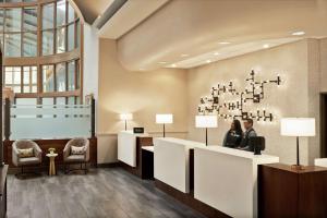 Posezení v ubytování Embassy Suites by Hilton Convention Center Las Vegas