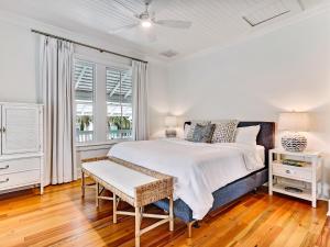 Fotografie z fotogalerie ubytování 1801 Chatham Ave Unit B v destinaci Tybee Island