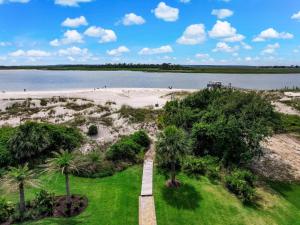 Fotografie z fotogalerie ubytování 1801 Chatham Ave Unit B v destinaci Tybee Island