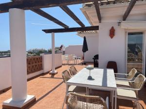 Rõdu või terrass majutusasutuses Penthouse with exceptionel view, Miraflores