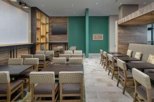 Posezení v ubytování Homewood Suites by Hilton Austin Downtown