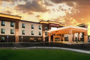 Wheeler RidgeHampton Inn Arvin Tejon Ranch, Ca的酒店正面效果图