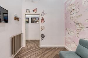 A television and/or entertainment centre at Claudia's Home