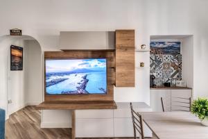 A television and/or entertainment centre at Claudia's Home