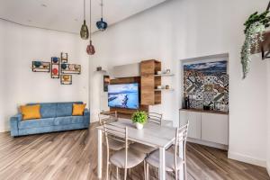 A television and/or entertainment centre at Claudia's Home