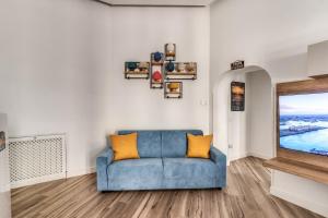 A seating area at Claudia's Home