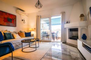 Posedenie v ubytovaní Newly Remodeled Townhouse Beach Walking Distance