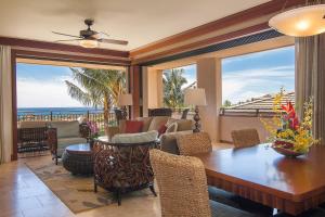 Posezení v ubytování Koloa Landing Resort at Po'ipu, Autograph Collection