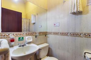 Koupelna v ubytování Hotel La Cartuja
