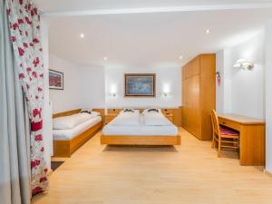 Posteľ alebo postele v izbe v ubytovaní B&B MARINA contacless check in