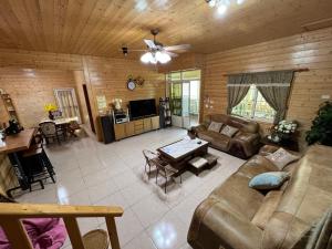 Khu vực ghế ngồi tại Xiao Tang Villa