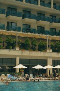 Bazén v ubytování Castival Hotel nebo v jeho okolí