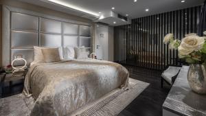 Łóżko lub łóżka w pokoju w obiekcie Hotel 9