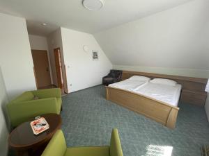 Postel nebo postele na pokoji v ubytování Haus Elfriede