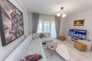 โทรทัศน์และ/หรือระบบความบันเทิงของ Luxury Villa 1