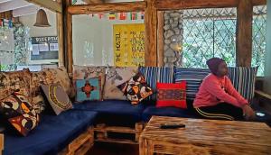 Posezení v ubytování Mad Vervet Nairobi Backpackers Hostel