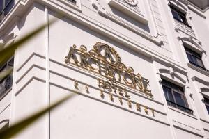 Fotografie z fotogalerie ubytování ARCHSTONE BY KETENCİ HOTEL v destinaci Konak