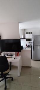 Departamento Alta Cordoba "Lautaro", con Pileta的厨房或小厨房