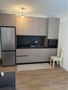 Bujar's Apartament - Image 5