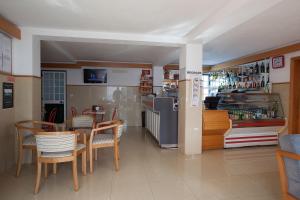 Кухня или кухненски бокс в Hotel Solmar