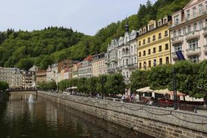 Gallery image of Hotel Renesance Krasna Kralovna in Karlovy Vary