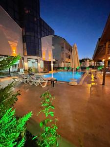 Bazén v ubytování Best Hotel nebo v jeho okolí