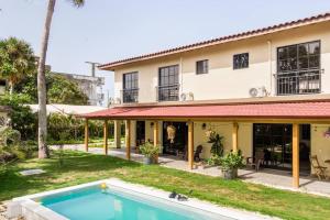 Πισίνα στο ή κοντά στο Villas Elim A and B