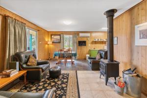 Posezení v ubytování Clare Valley Cabins