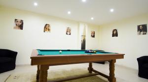 Billiards table sa Luxueuse Villa - Golfe de St Tropez