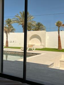 Πισίνα στο ή κοντά στο Dar El Salem Villa de Haut Standing