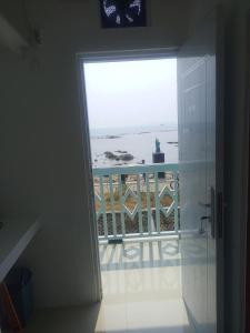 Gallery image of Penginapan Lamban Queens Kamar Double Bed Standar Room in Kalianda