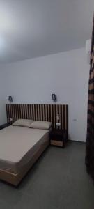 Aleks Holiday Rooms - Image 10