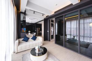 Posezení v ubytování Qlosest Hotel