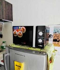 Kuchyň nebo kuchyňský kout v ubytování Vinia Residences + Versaflats