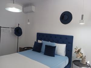 Voodi või voodid majutusasutuse O Kipos Apartment ixia toas