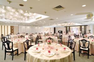 Restaurace v ubytování Hotel Emisia Tokyo Tachikawa