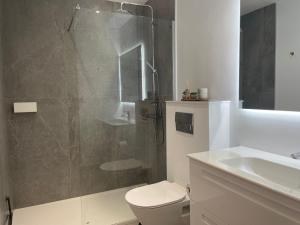 Vannituba majutusasutuses Penthouse with exceptionel view, Miraflores