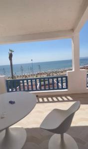 Balkón nebo terasa v ubytování Cabonegro magnifique maison vue sur mer